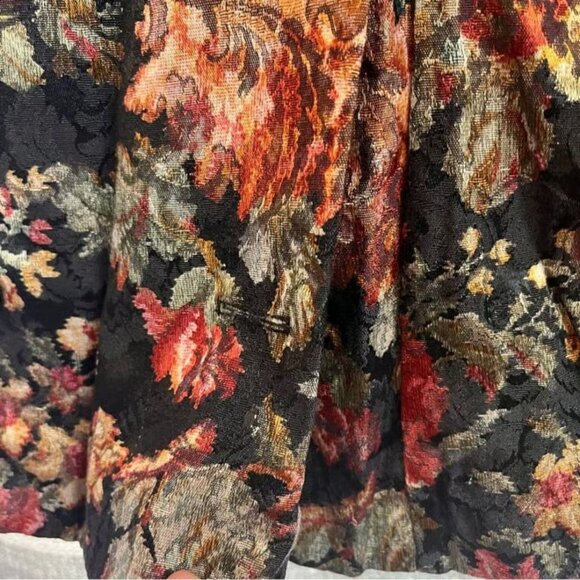 Dawn Joy Black Floral Jacket - Picture 4 of 7